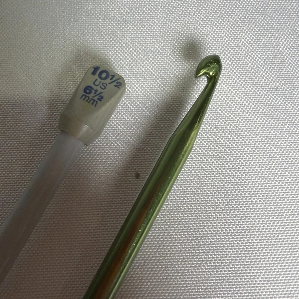 Vintage Lot Of 2 Aluminum Afghan Crochet Hooks, 1 Double Ended